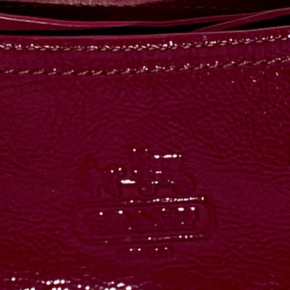 COACH Plum Patent Crinkled Leather Bleecker Hobo Small Y2K Top Handle Bag 41561 - Picture 14 of 16